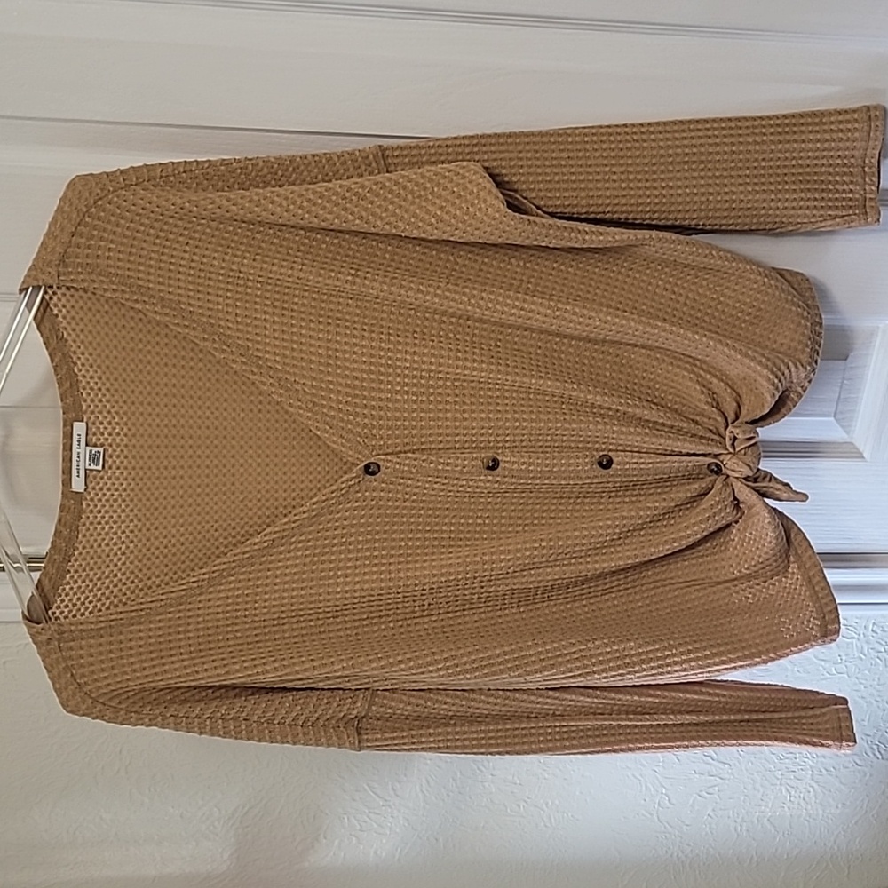 ⭐️American Eagle Cardigan